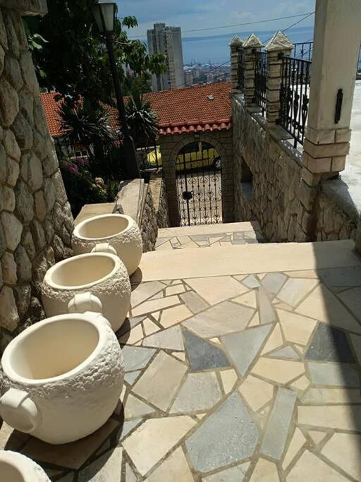 Apartment Mediterranean Garden 里耶卡 外观 照片