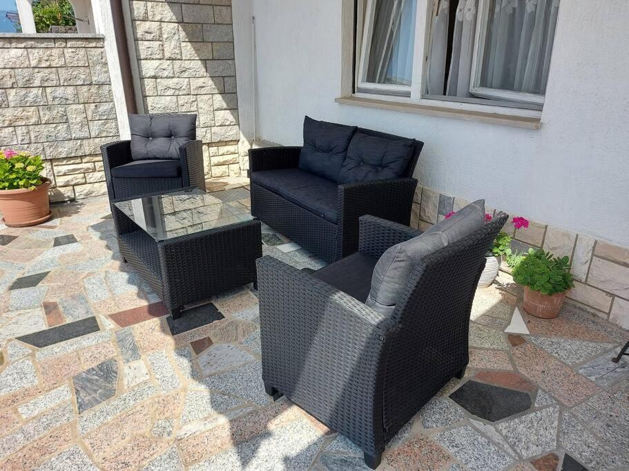 Apartment Mediterranean Garden 里耶卡 外观 照片
